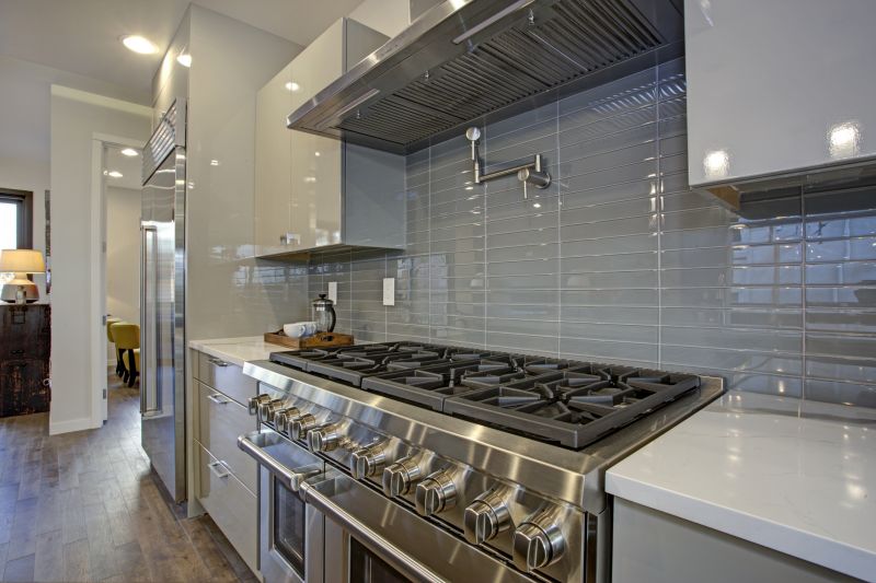 Contemporary Backsplash Ideas